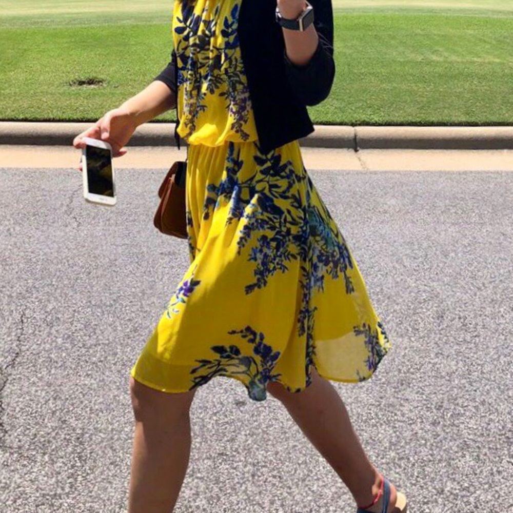 Japna Sleeveless Yellow and Blue Floral Sundress
